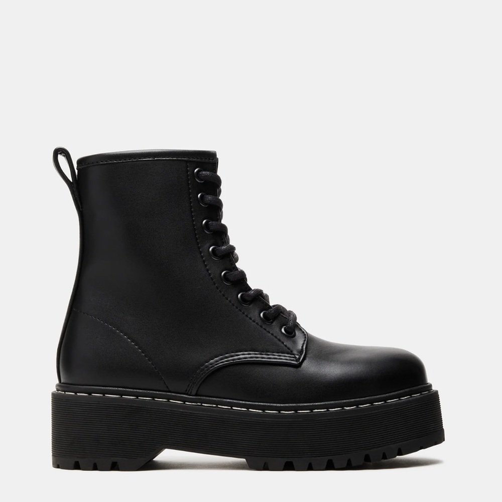 Steve Madden BETTYY BLACK boots